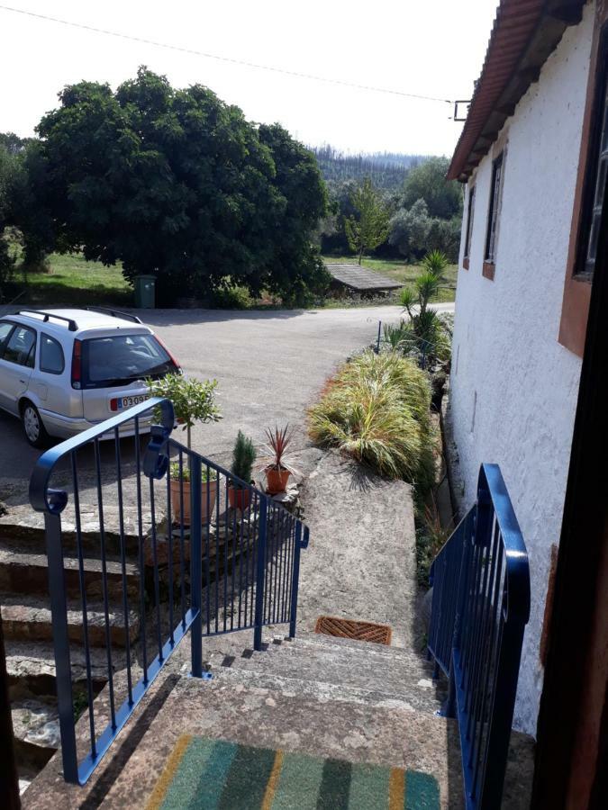 A Charming , Traditional Cottage At Quinta Da Ribeira 波亚里什新镇 外观 照片