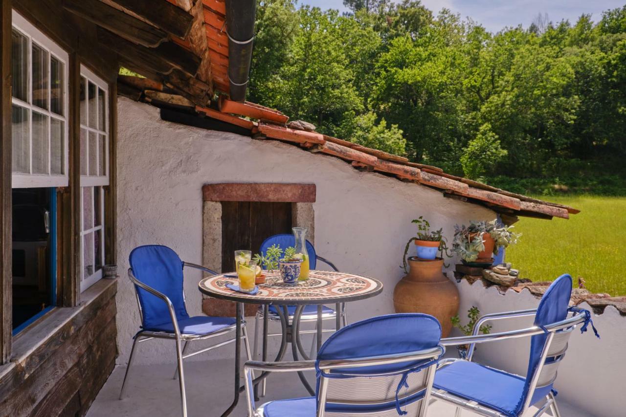 A Charming , Traditional Cottage At Quinta Da Ribeira 波亚里什新镇 外观 照片